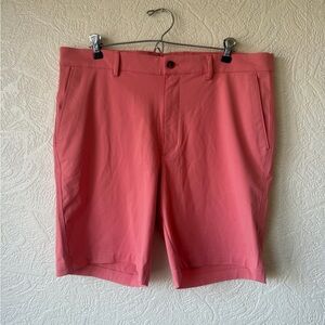 Greg Norman Men's Classic Fit Golf Performance Short size 36